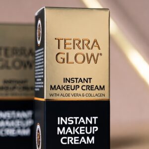 9 to 5 CC Cream Beige with 3% Niacinamide Complex SPF30 PA++ | 90% lightweight moisturizing cream for Care & 10% Foundation for Care |Conceals Dark Spots| Brightens Skin