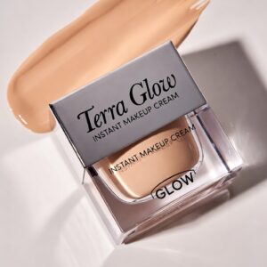 Beige Glow 3-In-1 Natural Bb Cream Medium Coverage For All Skin Types Spf 50 Pa++++ With Niacinamide, Hyaluronic Acid & Vit C - 30G